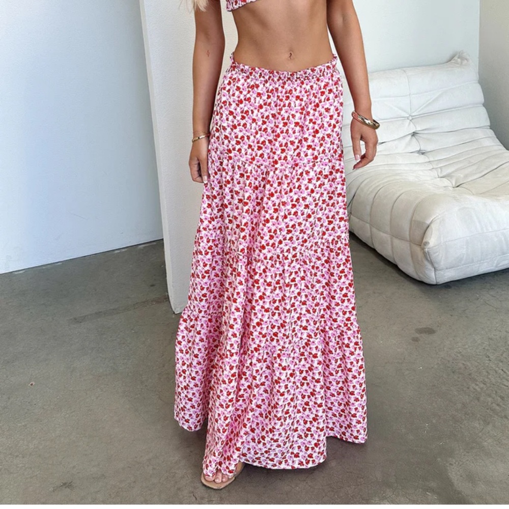 THATSOFETCH Pink Floral Maxi Skirt